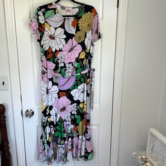 London Times Dresses & Skirts - Maxi dress